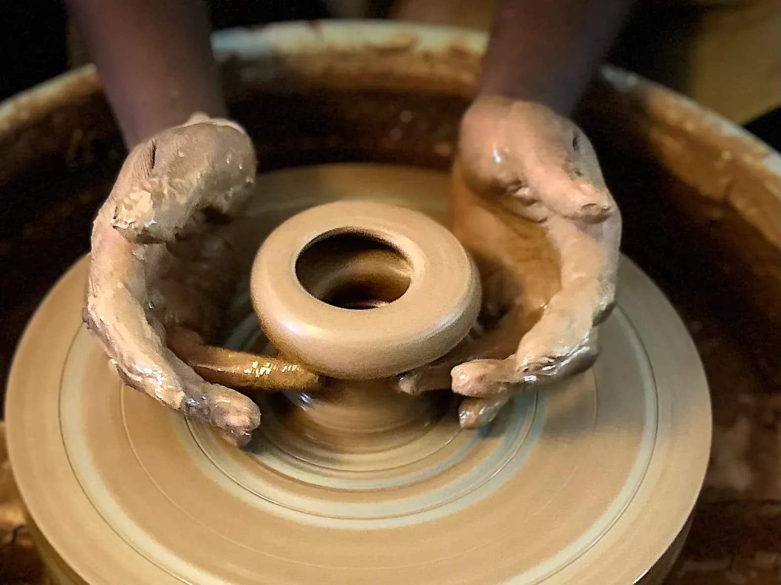 Hands-On Moroccan Pottery Wheel Workshop