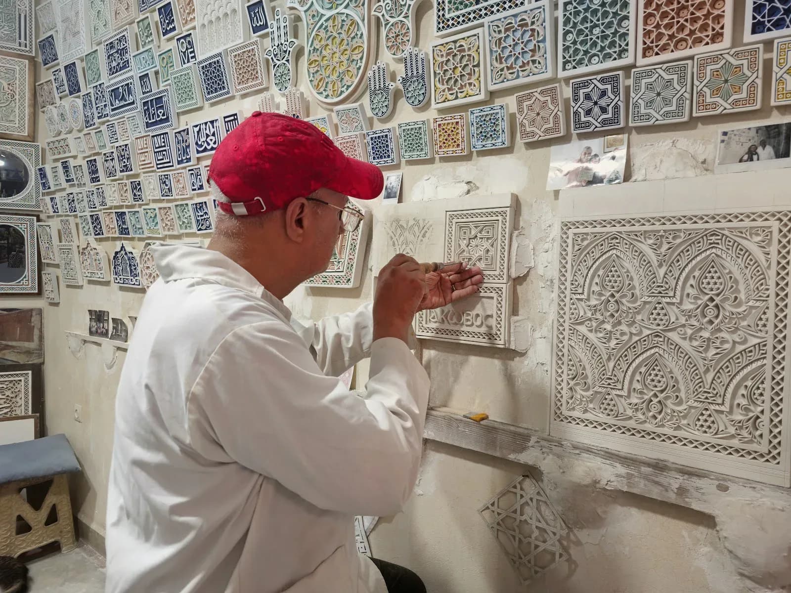 Discover the Art of Moroccan Plaster Carving