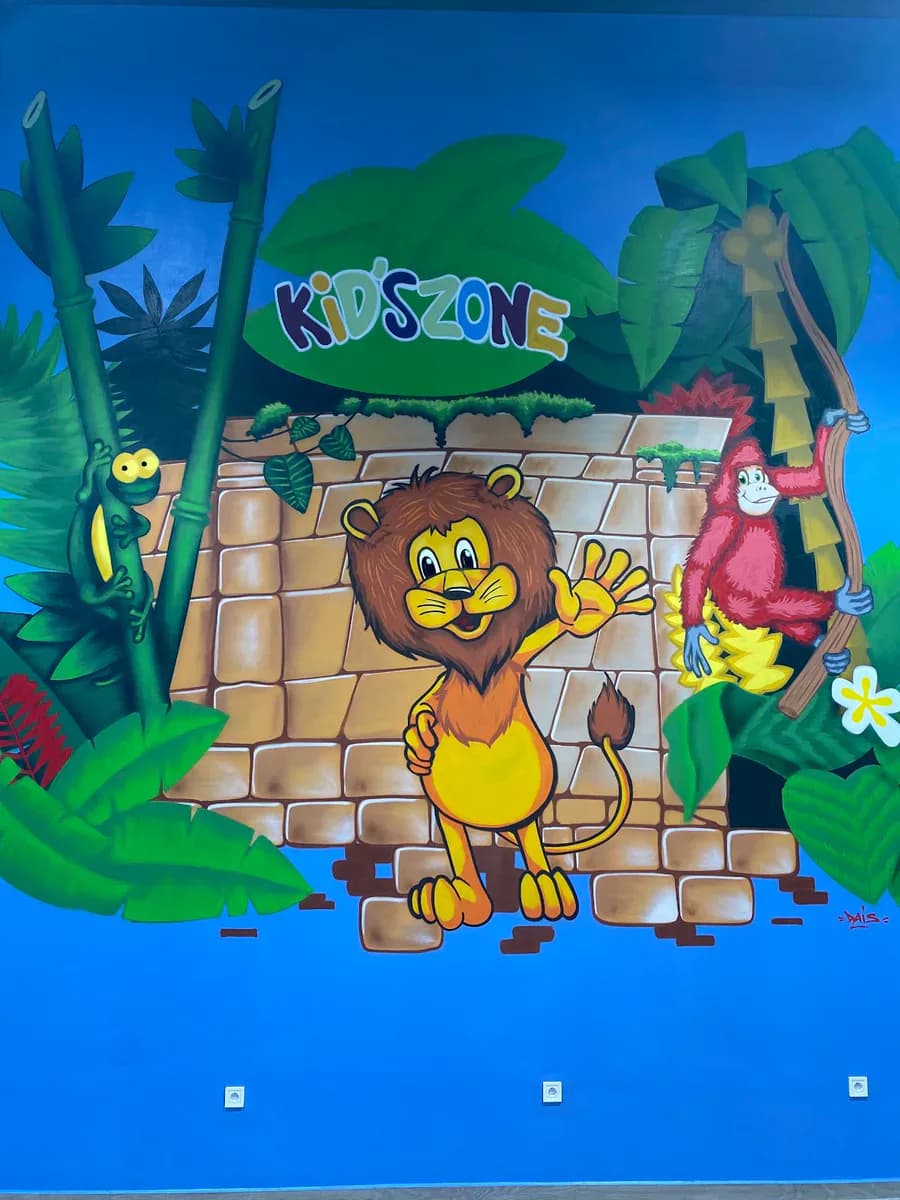 Kid’s Zone 4