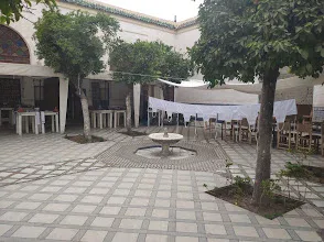 Cocina los sabores de Marruecos en una cocina tradicional